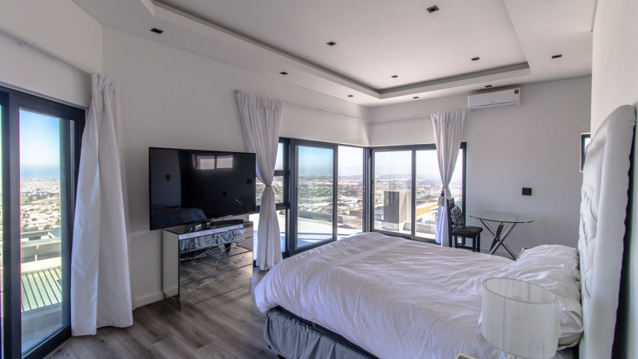 5 Bedroom Property for Sale in Fairhaven Country Estate Western Cape